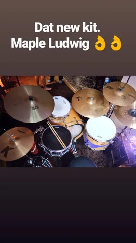 Dat new kit.
Maple Ludwig 👌👌